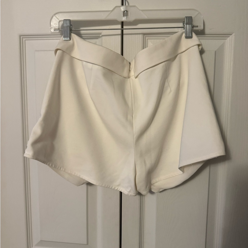 Zara Basic Cream Skort with Wrap-Style Overlay - image 5